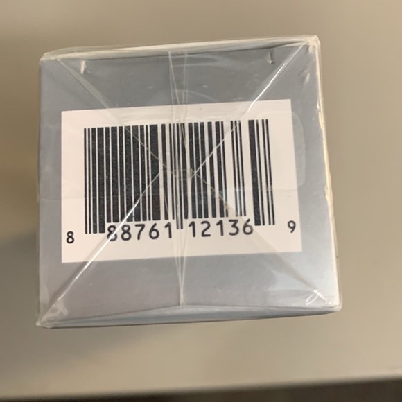 Avon Anew Clinical Line Eraser with Retinol Factory Sealed in box Brand New - Picture 7 of 11